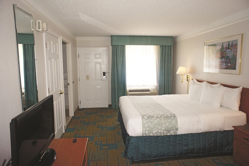 Baymont By Wyndham Jacksonville Orange Park Ruang foto